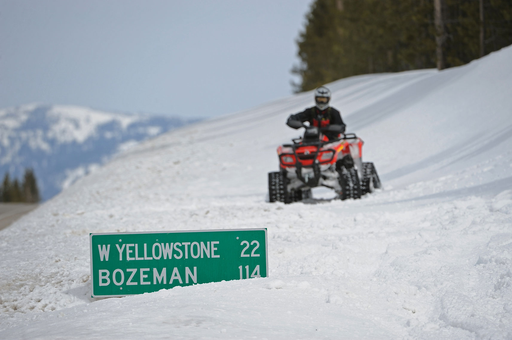 Snowmobile-Photography-by-Kort-Duce-035